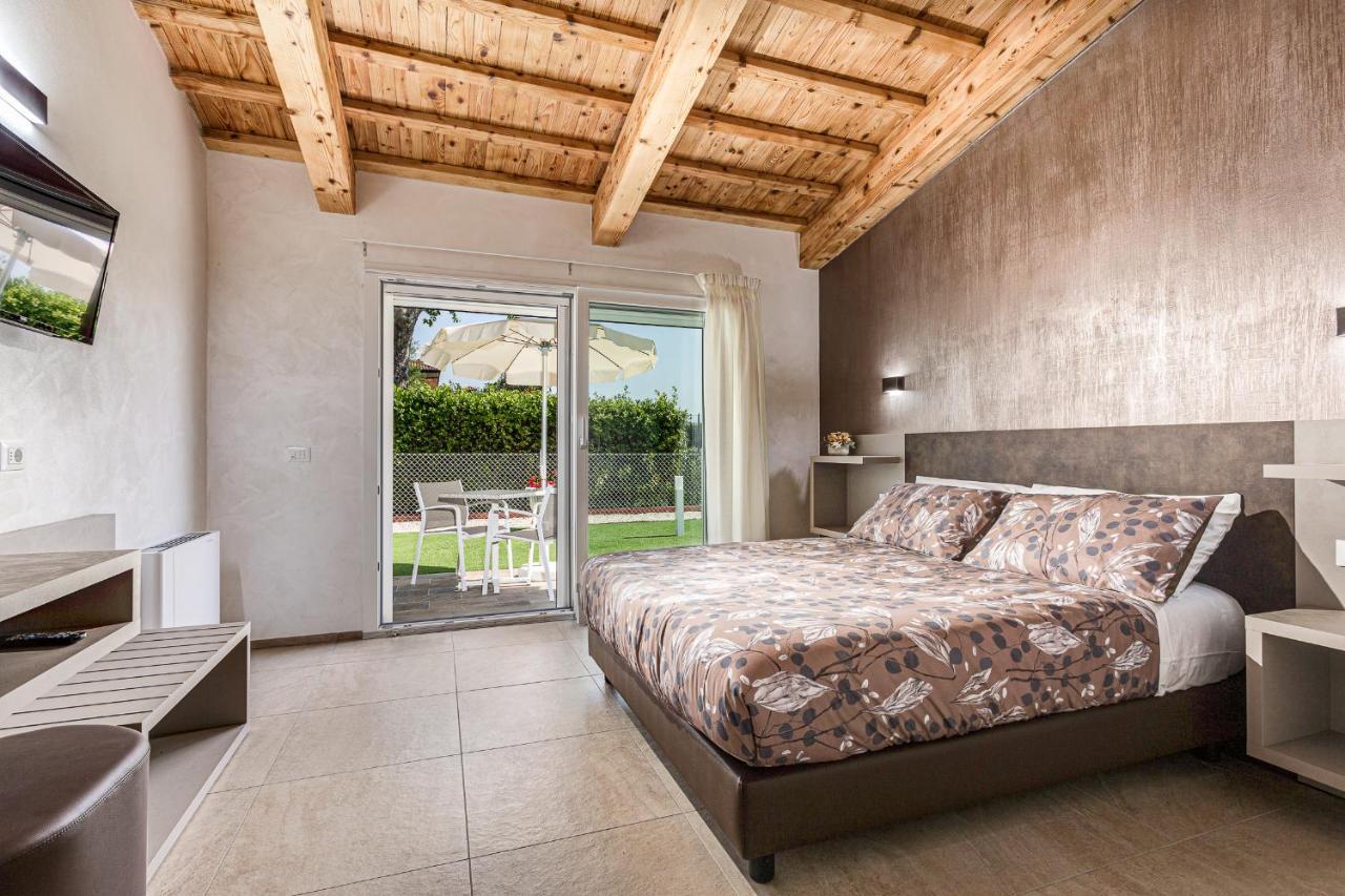 I Delfini - Natural B&B Cesenatico Extérieur photo